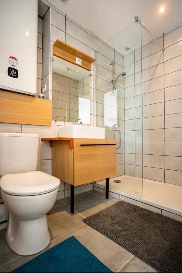 Sete : Superbe Appartement 2 Pieces Refait A Neuf Exterior foto
